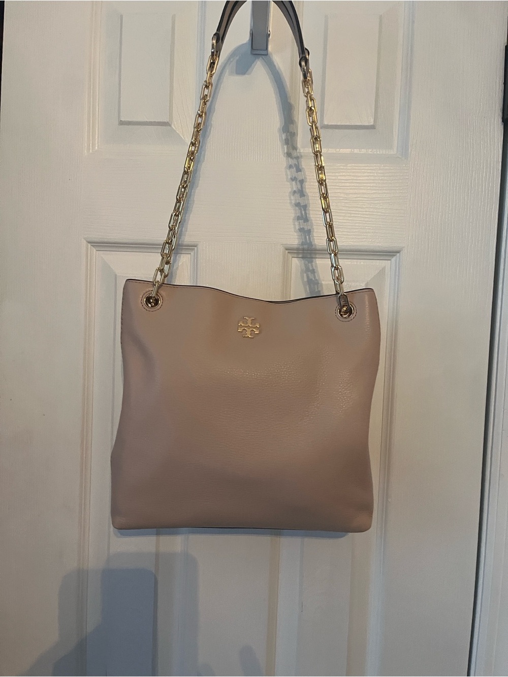 Tory Burch White Shoulder Bag with Purple Trim